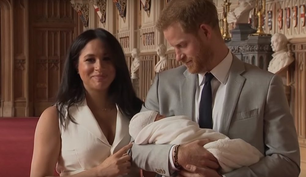 Elarultak Milyen Nevet Kapott Harry Herceg Es Meghan Hercegne Gyermeke Szmo Hu