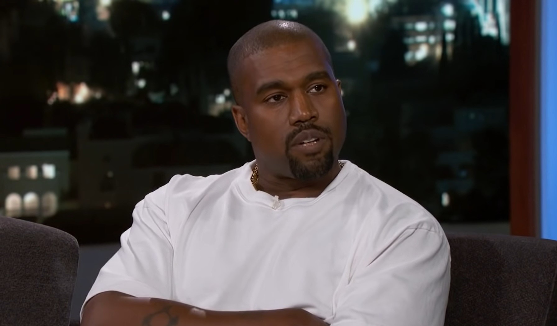 канье 2010. Kanye west college dropout. Back to me kanye. канье уэст 2022. рэпер канье уэст.