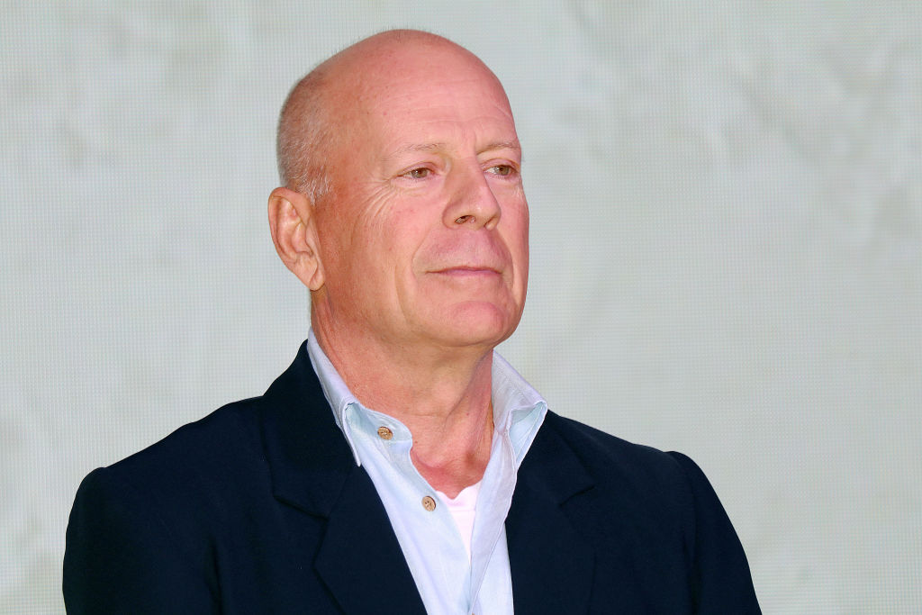 Bruce Willis halálhírét keltik: feltörték elhunyt kollégája oldalát, onnan spammeltek