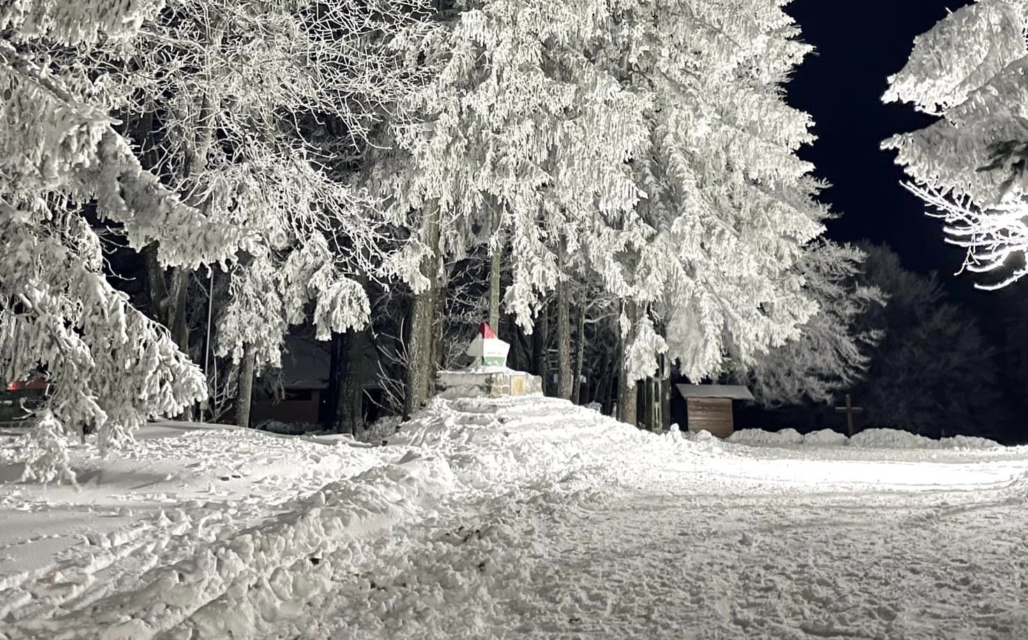 Fotókon a varázslatos téli mesevilággá változott havas Mátra