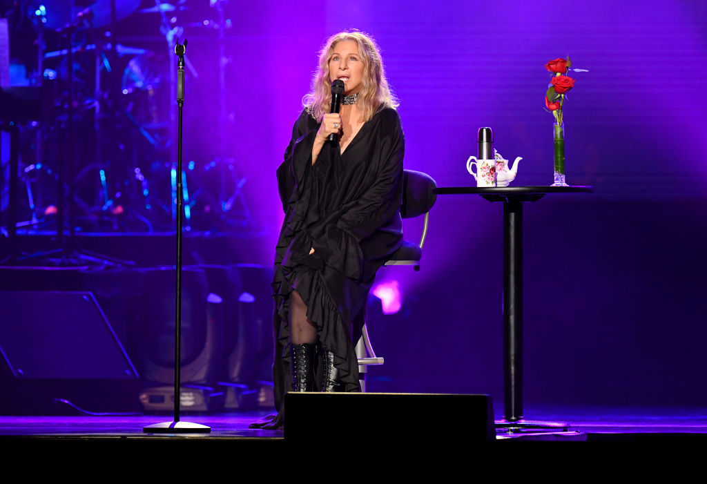 Ritkán láthatod őket együtt! – Barbra Streisand megmutatta a fiát