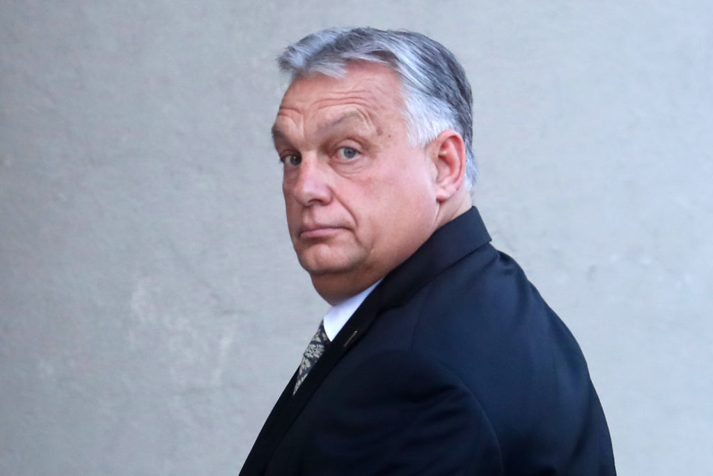Orbán Viktor személyesen felügyeli majd a gyerekotthonok átvilágítását: „ki kell térnie az életvitelre, szexuális devianciára”