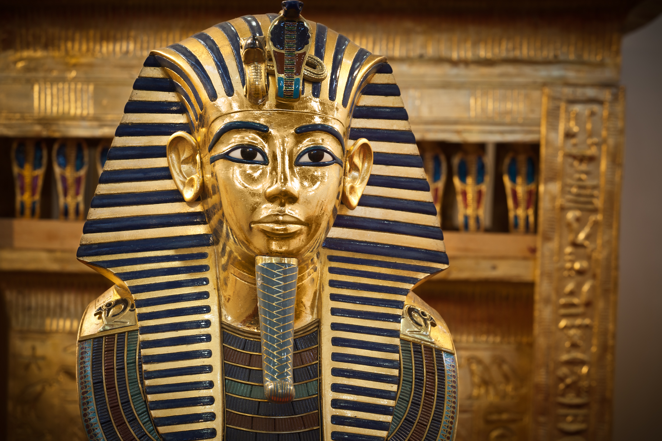 Scientists have succeeded in deciphering the cause of the mysterious deaths around Tutankhamun's tomb