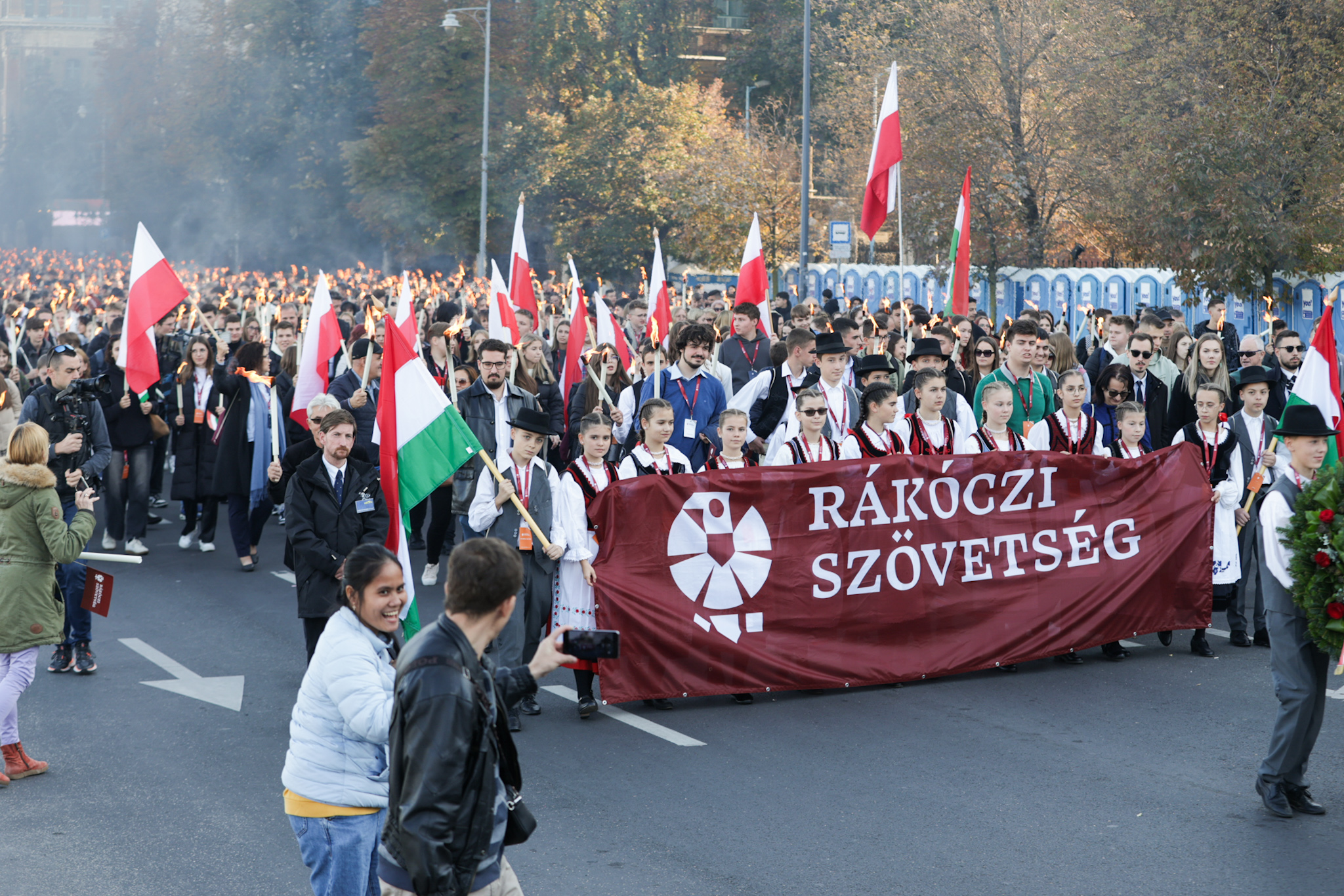 main-image