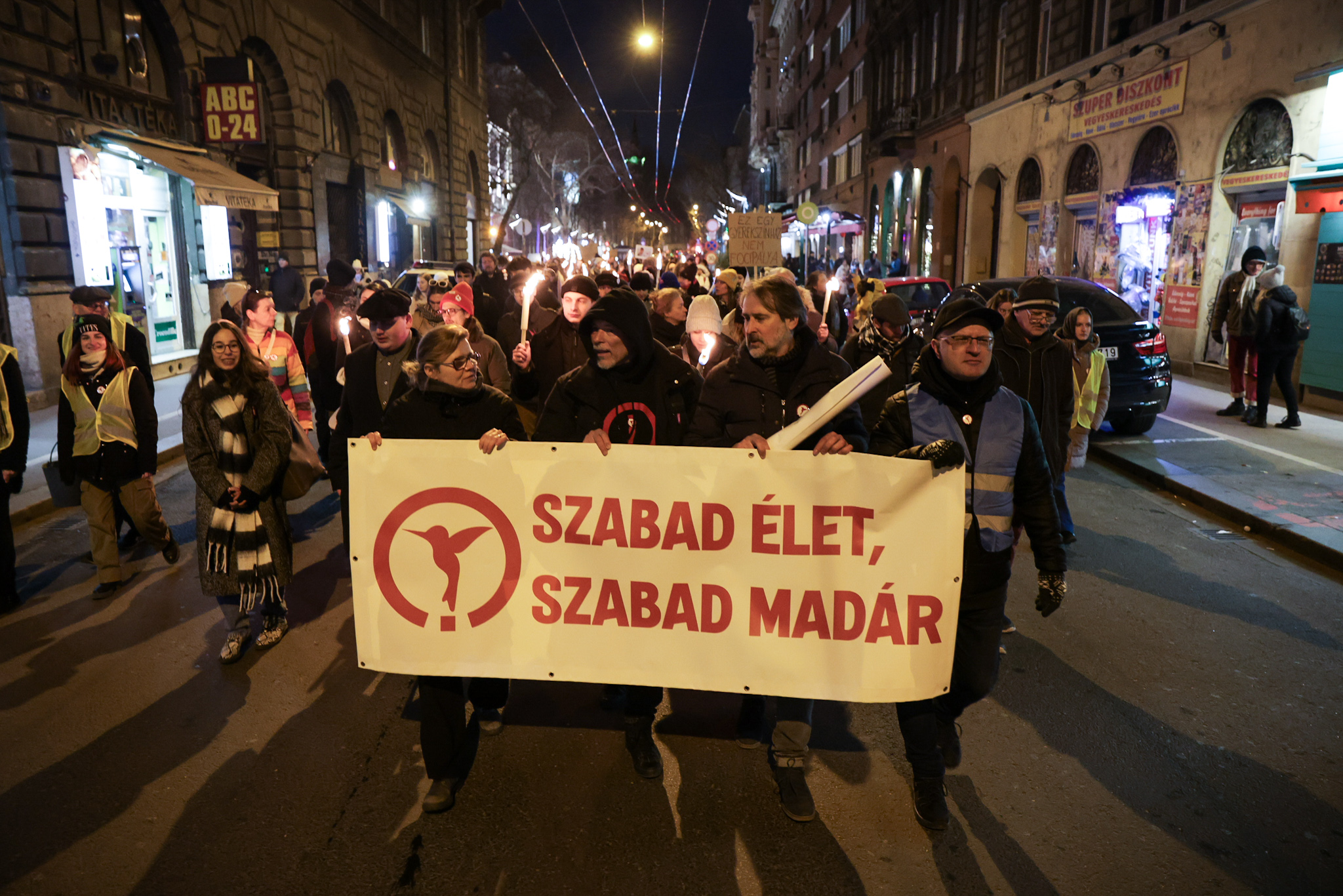 main-image