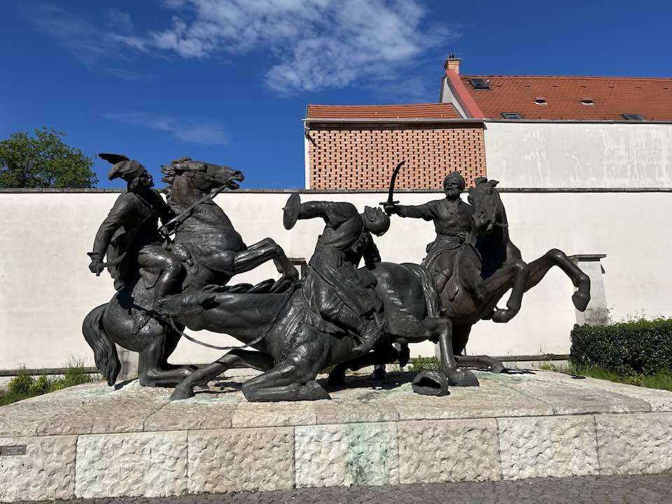 main-image