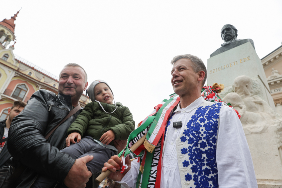  szombat munkanap orb n viktor rendk v li gazdas gi l st h vott